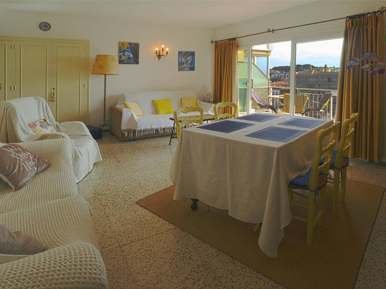 Entire apartment, Seaside apartment in S'Agaró, 4 people, terrace in Sant Feliu de Guíxols, Costa Brava