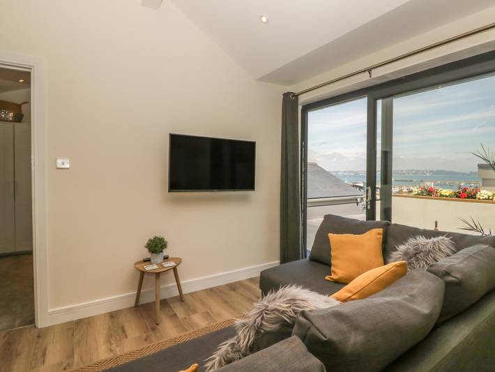 Harbour View Retreat in Brixham, Torbay