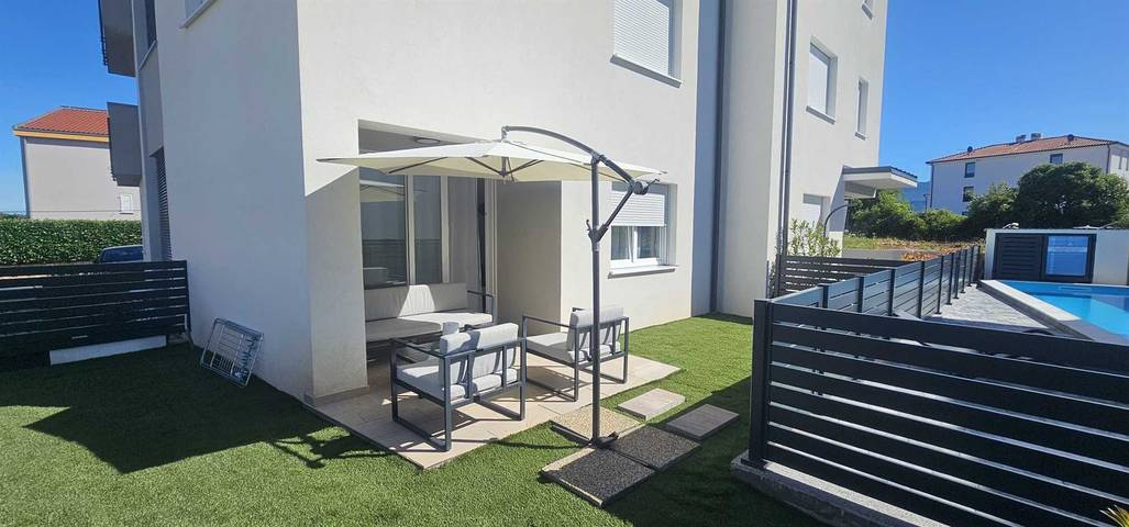 Ferienwohnung für 5 Personen, mit Terrasse und Pool in Silo (Krk) - 3
