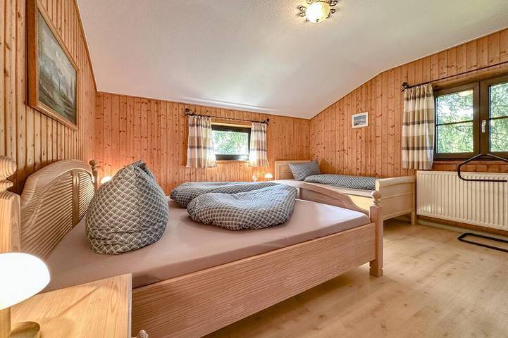 Gîte pour 15 personnes, avec jardin, animaux acceptés à Georgenberg - 3