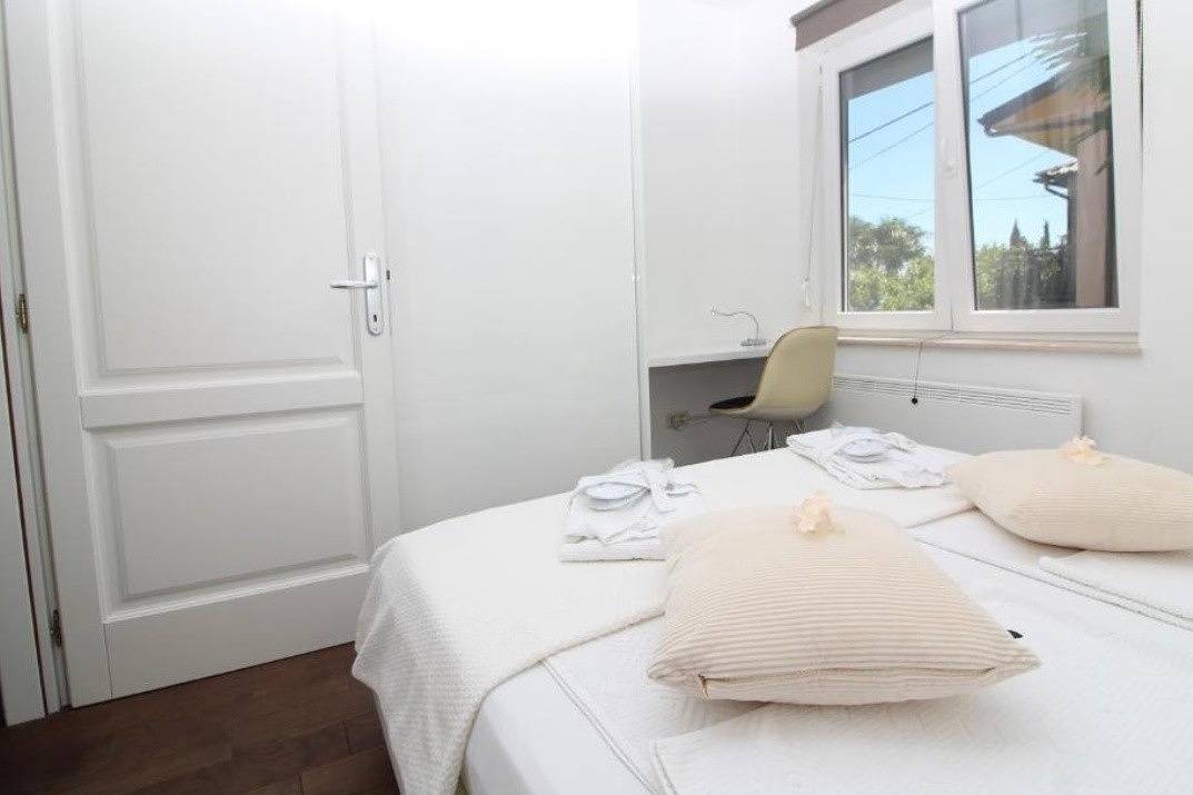 Entire apartment, One bedroom apartment with terrace and sea view Opatija A-24419-b in Opatija Riviera