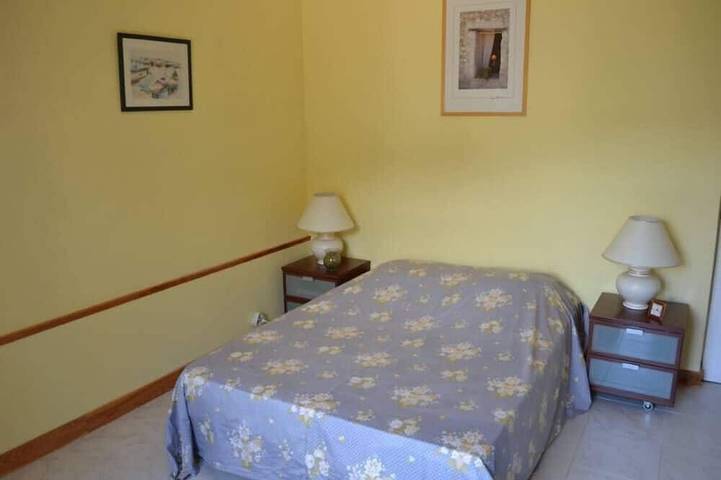 Ganze Wohnung, Zwischen Monaco und St. Jean Cap Ferrat, Eze bord de Mer, 200 m vom Strand entfernt in Èze, Mittelmeerküste (Frankreich)