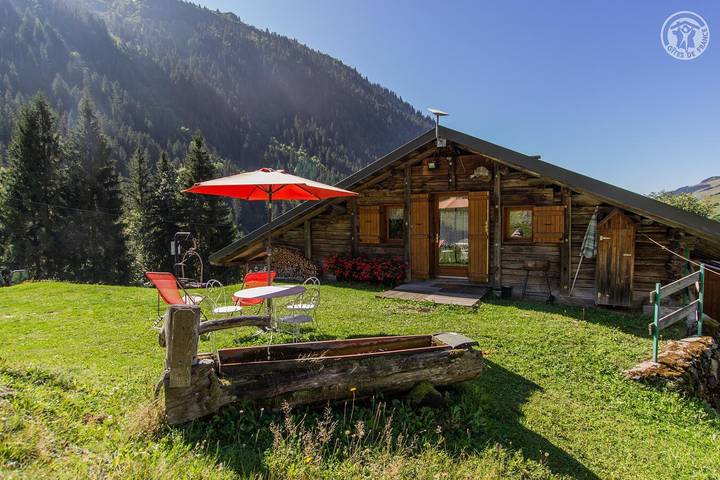 Maison de vacances pour 2 personnes, avec Terrasse et Jardin à Hauteluce