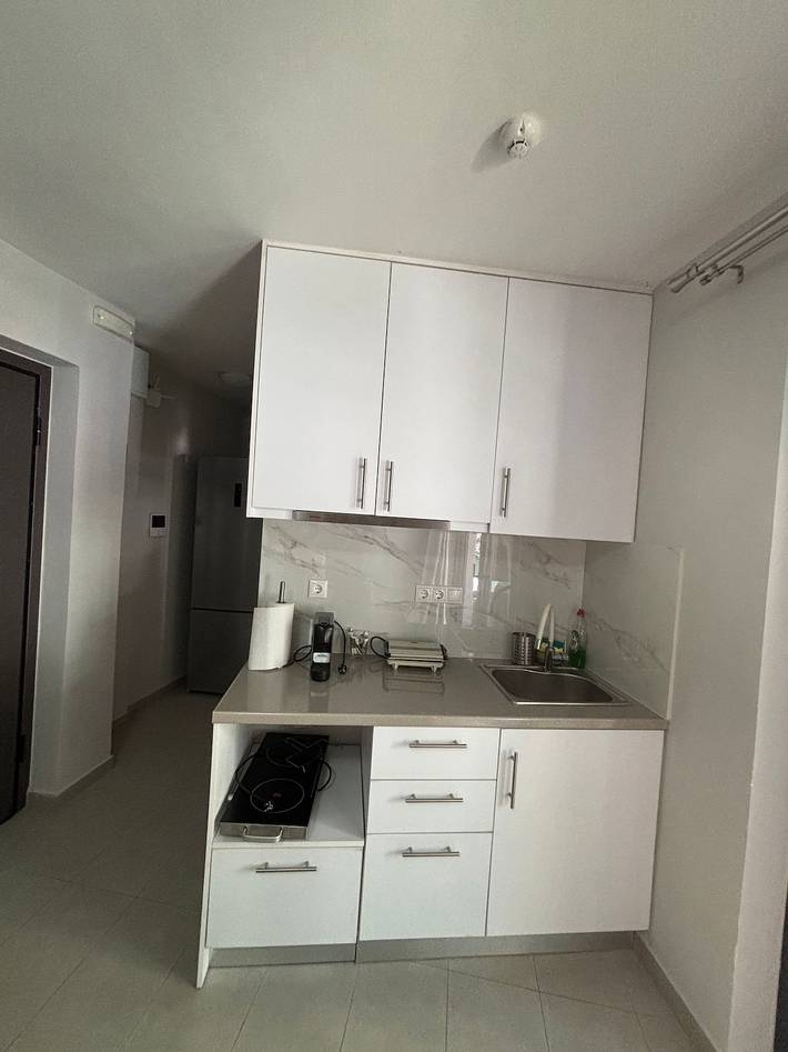 Studio entier, Studio pour 2 personnes avec balcon in Section centrale d'Athènes, Athènes