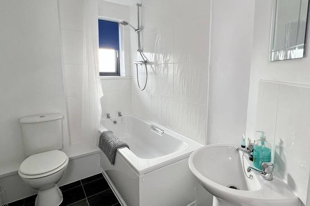 Ganze Wohnung, 4 Cross Court, Stafford in Stafford, Staffordshire