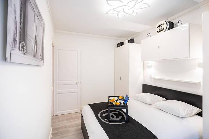 Appartement entier, 💙🤍❤️ Cathédrale  French Touch' in Reims, Marne