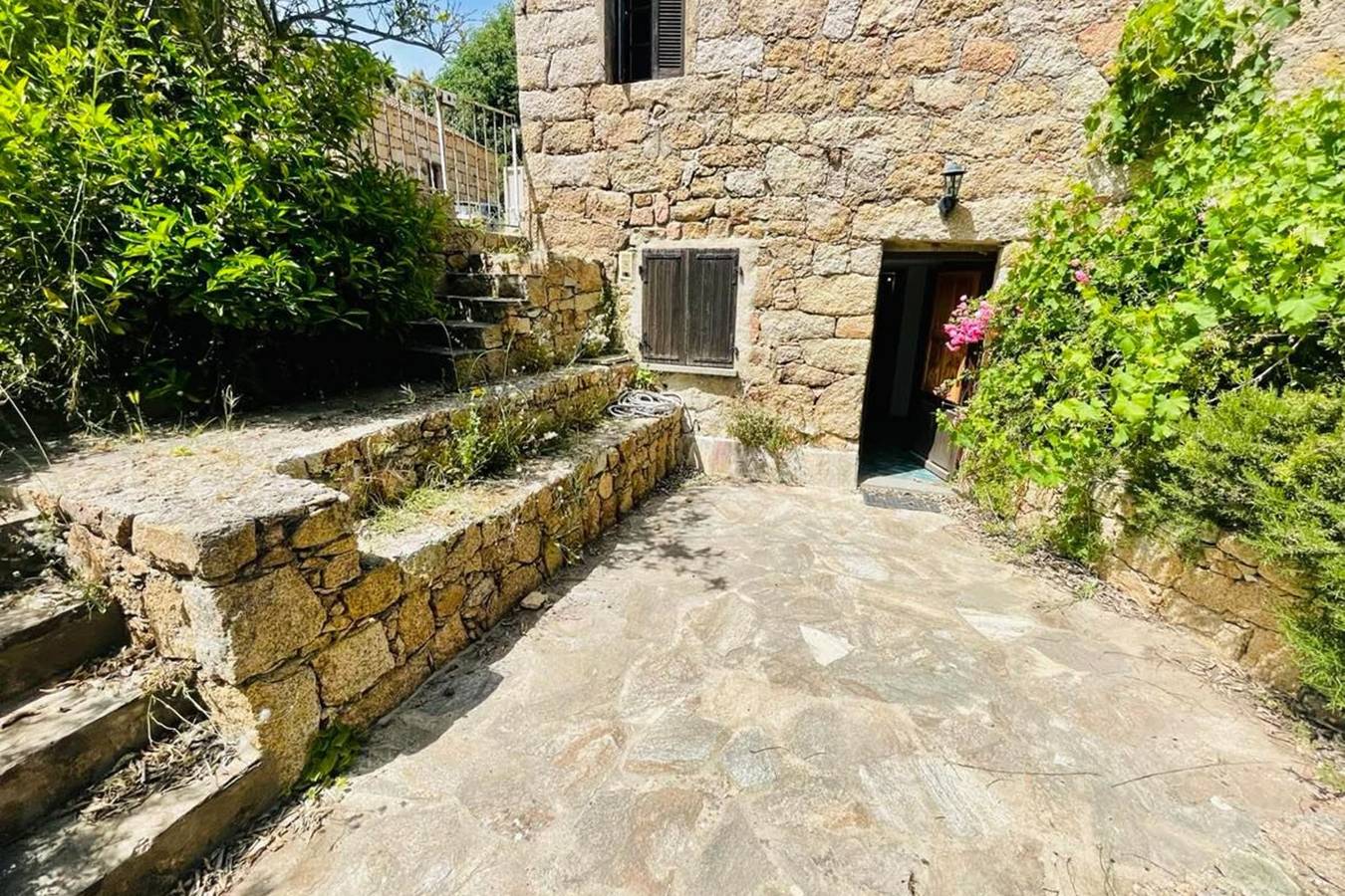 Ganze Wohnung, Ferienwohnung für 4 Personen mit Garten in Pietrosella, Ajaccio und Umgebung