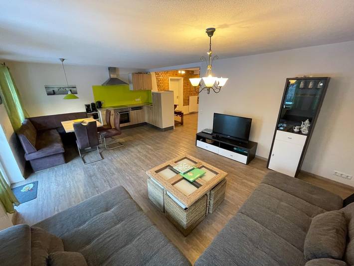 Ganze Wohnung, Apartment „Sonnenaufgang“ mit Bergblick, privater Terrasse und Wlan in Amtzell, Region Bodensee-Oberschwaben