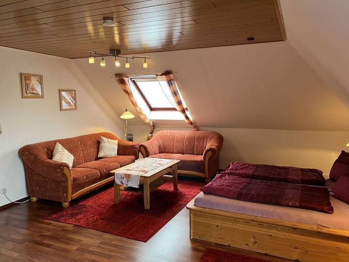 Ganze Ferienwohnung, Ferienwohnungen Schneidereit Haus Sabine - Ferienwohnung 2 in Friedrichskoog, Kreis Dithmarschen