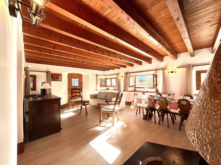 Chalet pour 6 personnes, avec Balcon et Terrasse à Les Allues