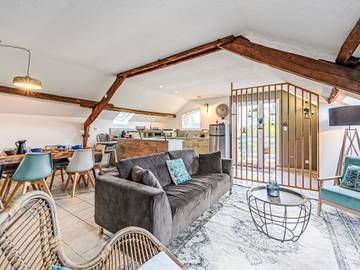 Gîte pour 6 personnes, avec terrasse et jardin à Ploeren