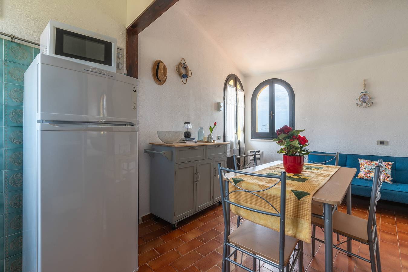 Villa Terri – Direct aan het strand van Solanas, uitzicht op zee, foto 15