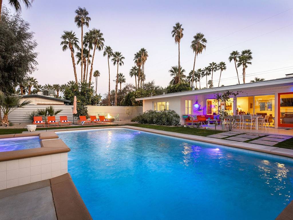 Fabelhafte neue Auflistung! In der Nähe der Stadt! in Palm Springs, Coachella Valley