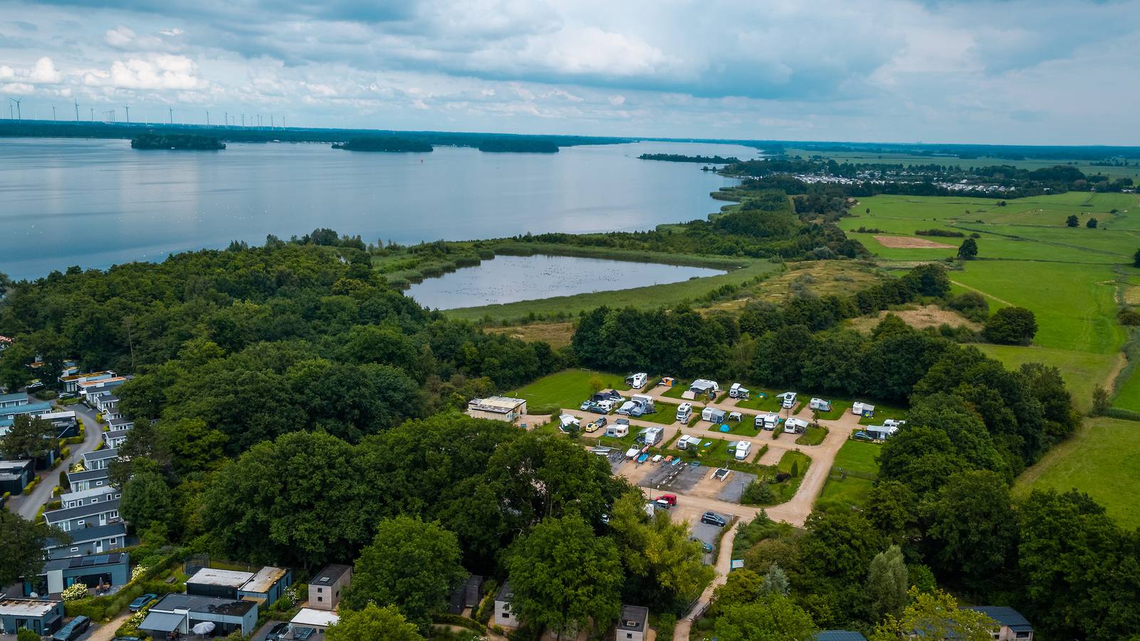 Bungalow voor 6 Personen in Veluwemeer, Gelderland