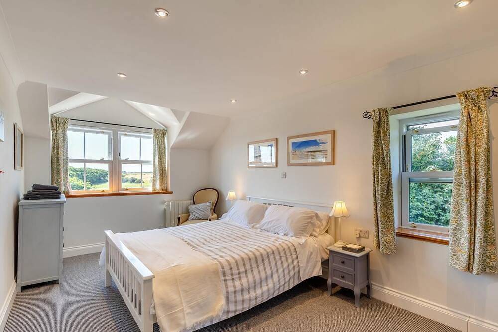 5 Bed in St. Levan (oc-c32547) in Porthcurno, Cornwall
