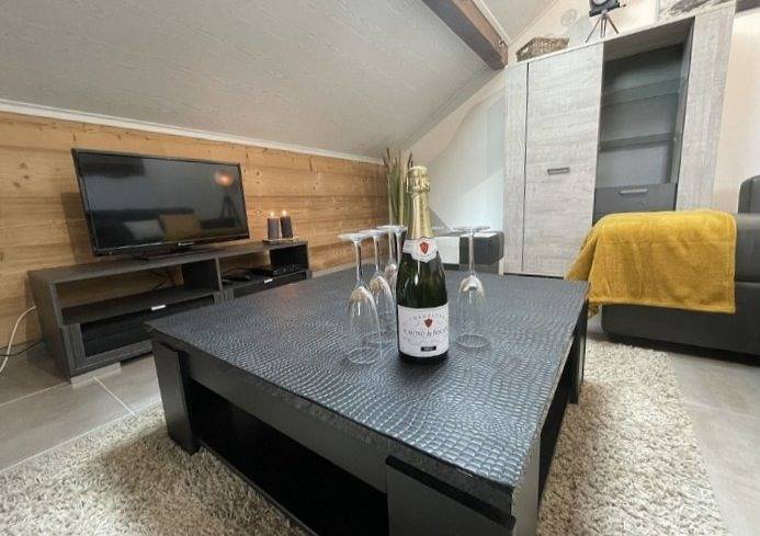 Chalet pour 12 personnes, avec jardin et terrasse dans le Jura - 4