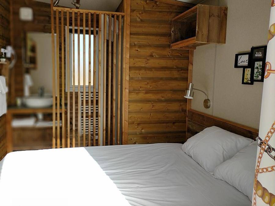 Le Village de Cottages Pôle du Cheval et de l'Ane - Chalet 4 personen - Cottage Family 4 in La Celle-Condé, Saint-Amand-Montrond