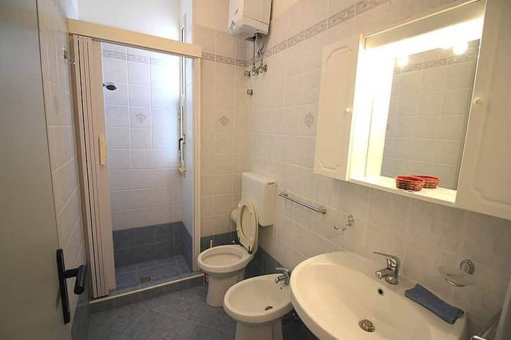 Villa independiente con dos baños a 150 metros del mar. in Marina di Pescoluse, Torre Vado