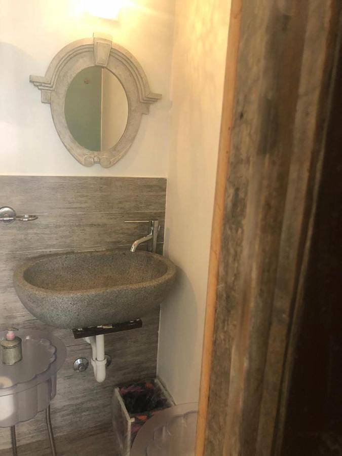 Location de vacances pour 3 personnes, avec jardin et vue sur le lac ainsi que vue et piscine, animaux acceptés à Sarnico - 4