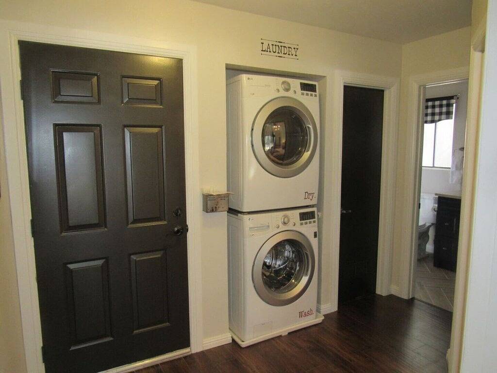 Ganze Wohnung, Neu renovierte, komplett eingerichtete Wohnung in der Nähe des Pinetop Country Club in Navajo County