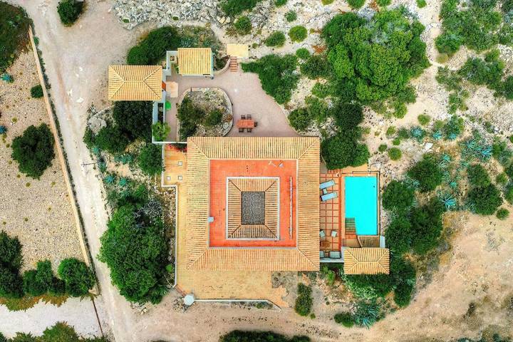 Chalet para 8 personas, con terraza además de piscina y vistas en Formentera - 3