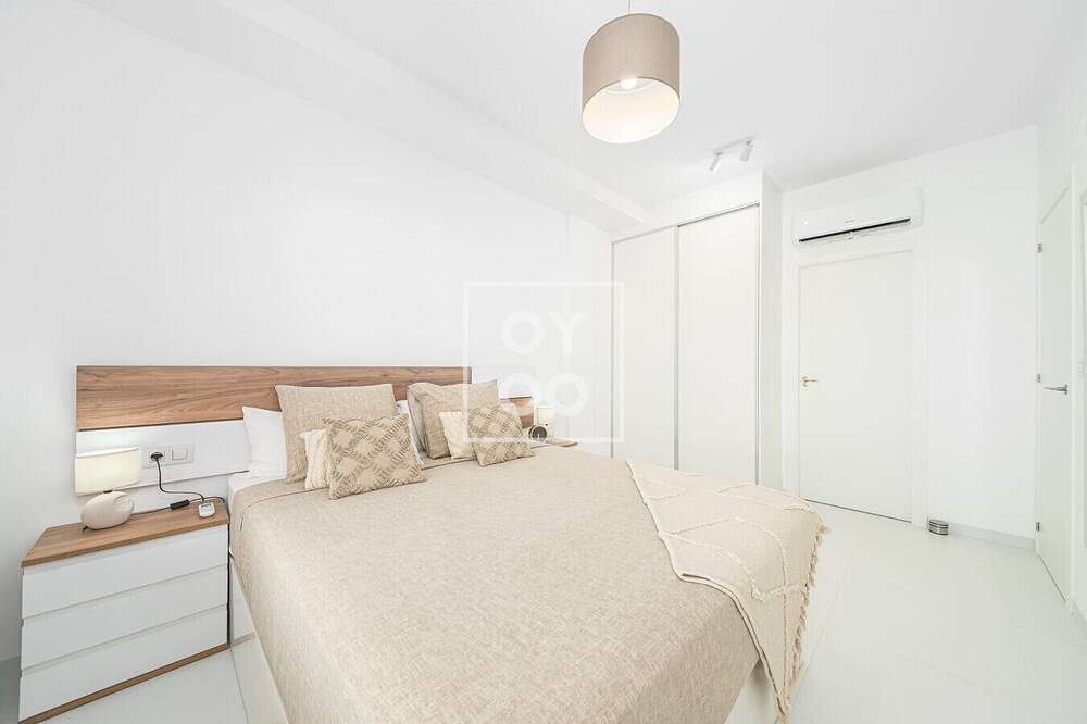 Apartamento entero, Solana Boutique Apartment, pool, serenity and views, by Oyoostays in San Miguel de Salinas, Costa Blanca