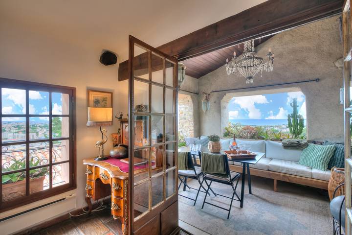 Ferienhaus für 5 Personen, mit Meerblick und Terrasse, kinderfreundlich in Cagnes-sur-Mer