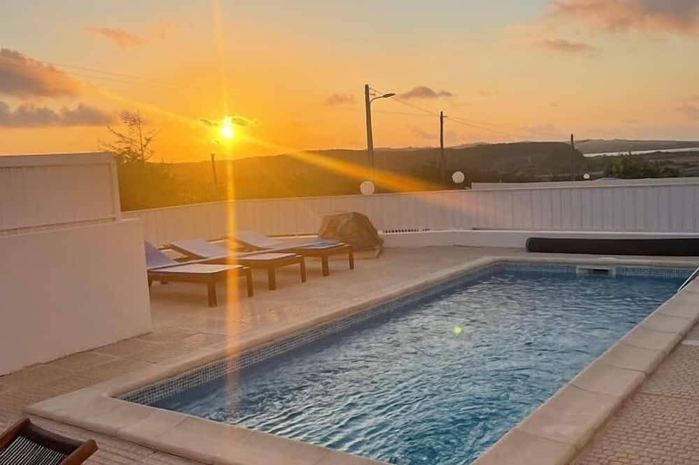 2 bedrooms with private pool, sea/lagoon view, close to Óbidos in Óbidos, Leiria District