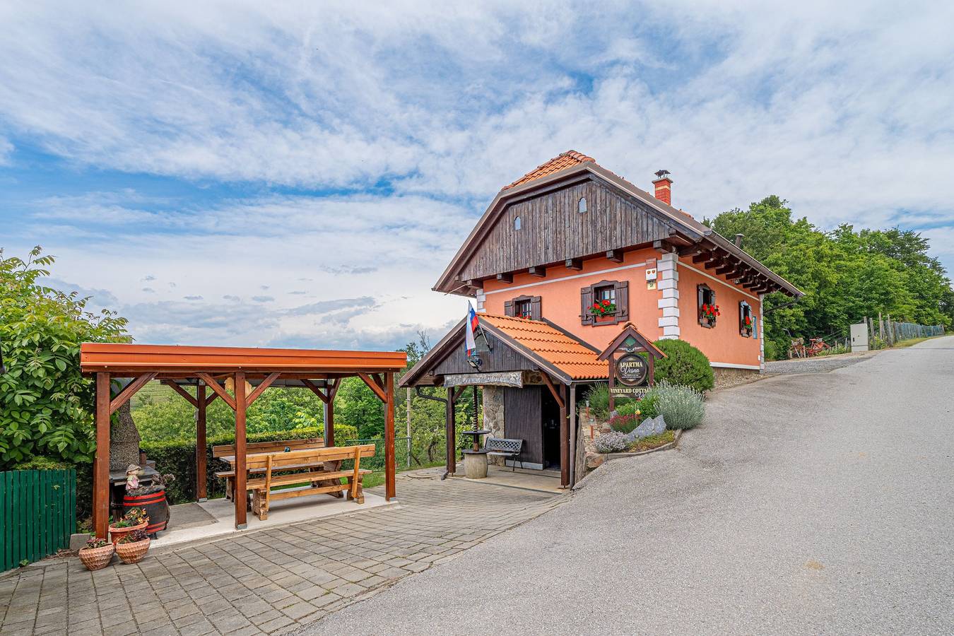 Vineyard Cottage Vesna Lake View in Cirkulane, Untersteiermark
