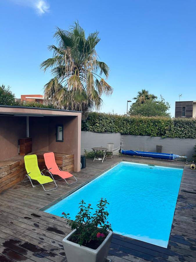 Location de vacances pour 8 personnes, avec terrasse et piscine à Jacou - 4