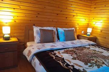 Bungalow für 6 Personen, mit Terrasse in Montenegro