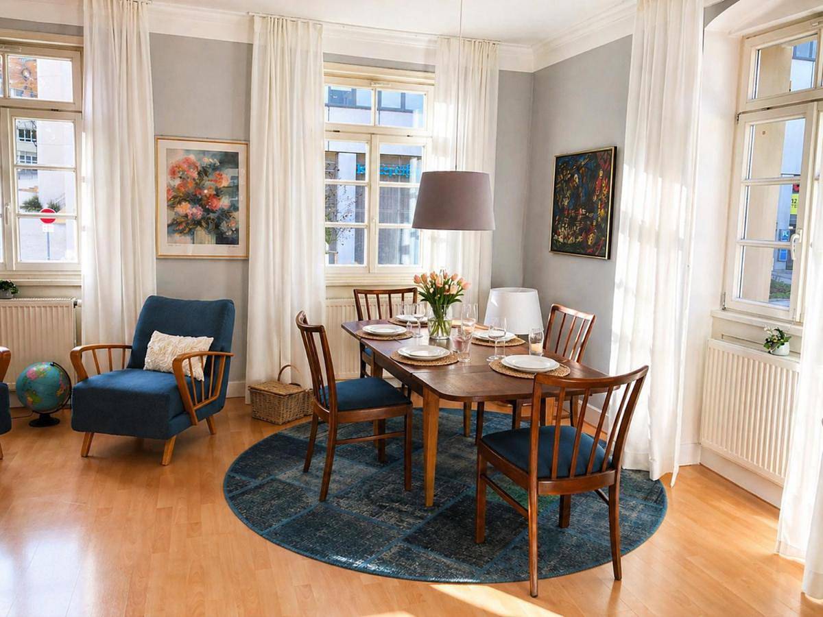 Appartement entier, Two-Bedroom Apartment in Ludwigsbourg, Arrondissement de Ludwigsbourg