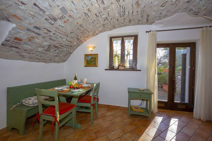 Ferienwohnung für 4 Personen, mit Terrasse und Seeblick in Gargnano - 4