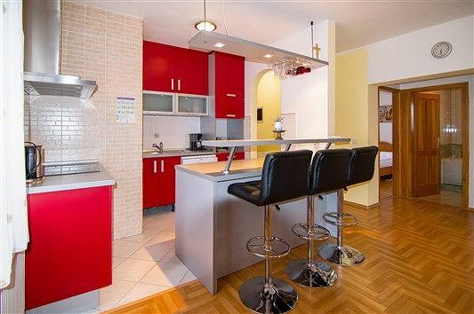 Ganze Wohnung, Sehr schöne und komfortable Wohnung. in Pomer, Südküste Istrien