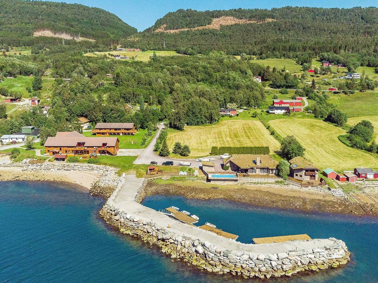 15 person ferie hjemme i Eidsvåg in Nesset , Nordlige Fjord-Norge