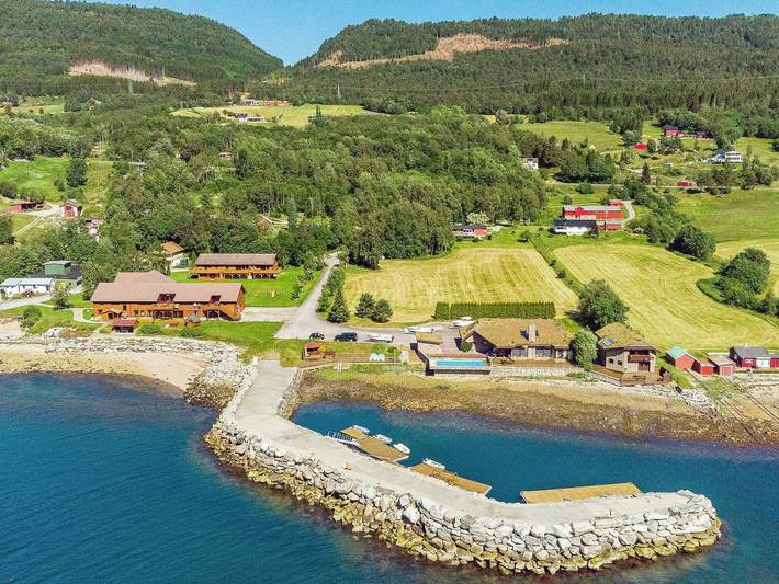 Ferienhaus für 15 Personen, mit Pool, kinderfreundlich in Nesset - 2