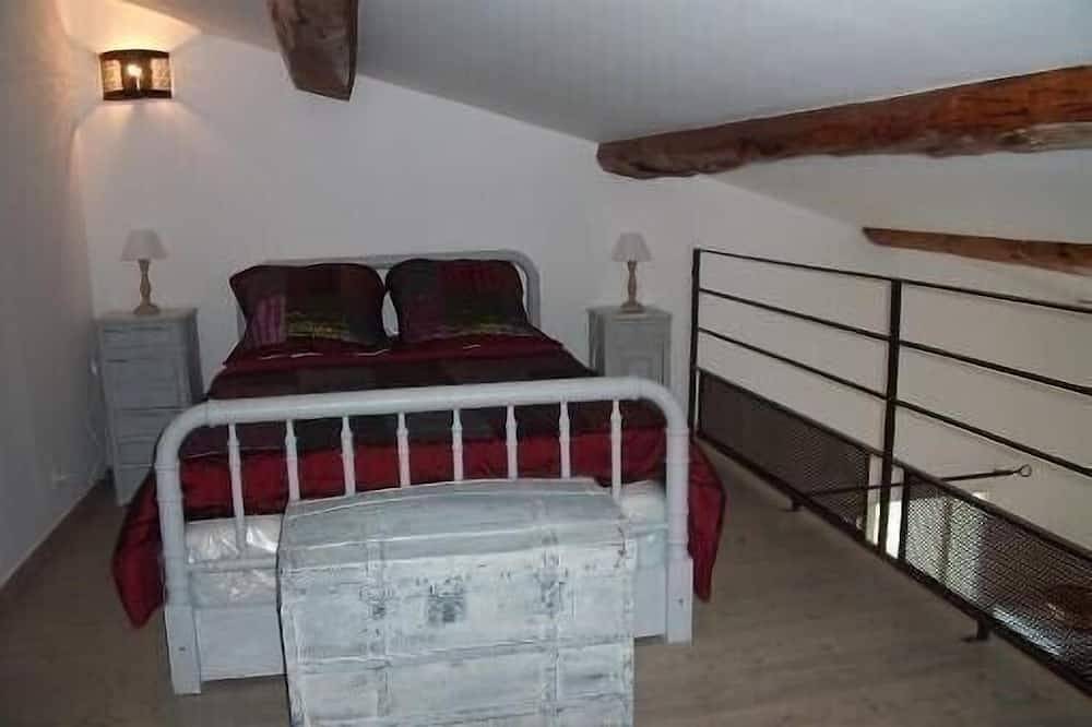 Gite De Charme Avec Piscine  Au Pied Des Alpiiles A Eygalieres in Eygalières, Région d'Arles