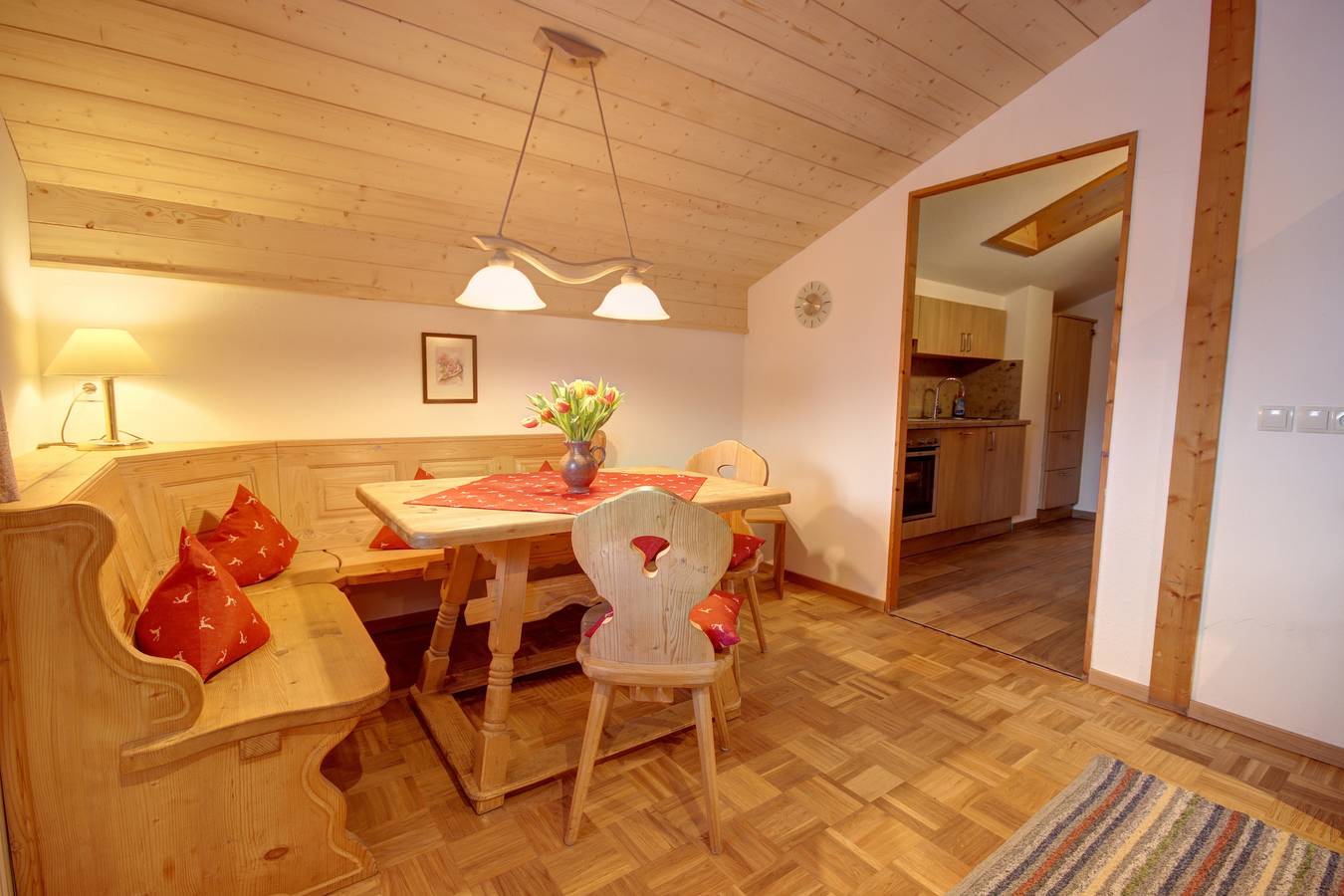 Ganze Ferienwohnung, Beim Bretzner - Chiemgau Karte - Dachgeschosswohnung Falkensee bis 4 Personen, 60 qm, 2 Schlafzimmer, Balkon, Tv in Inzell, Bayerische Alpen