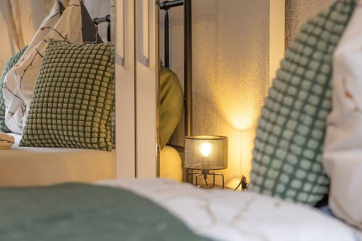 Ganze Wohnung, Charmante Souterrainwohnung nähe Erlangen und Bamberg in Adelsdorf, Landkreis Erlangen-Höchstadt