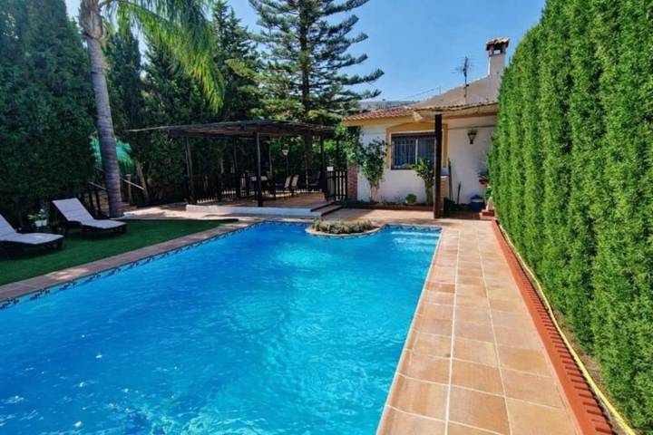 Casa de vacaciones para 6 personas, con piscina además de vistas y terraza, Se admiten mascotas - 1