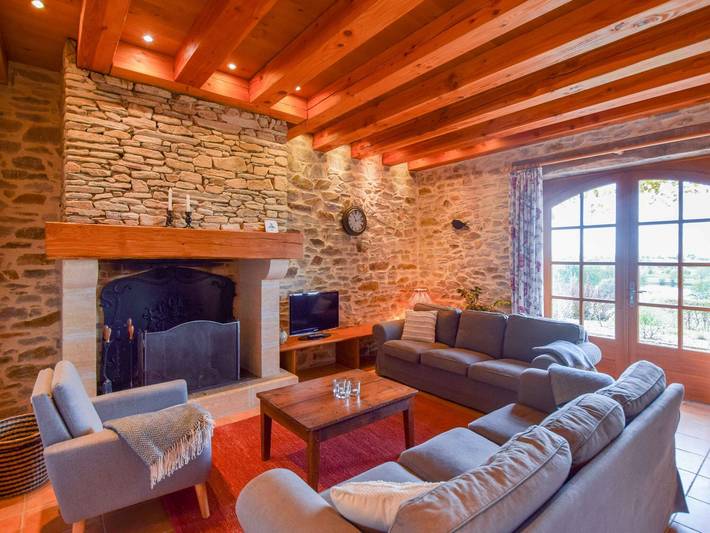 Maison de vacances pour 6 personnes, avec terrasse ainsi que jardin et piscine, animaux acceptés