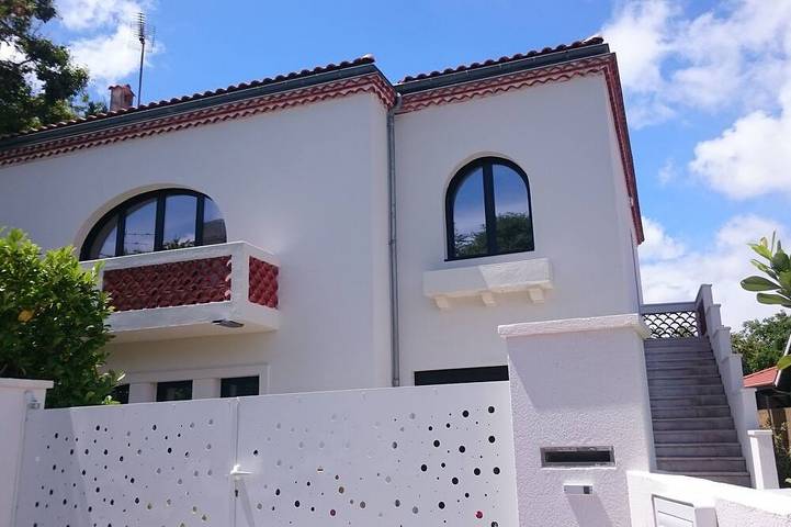 Villa pour 8 personnes, avec jardin et balcon à Arcachon