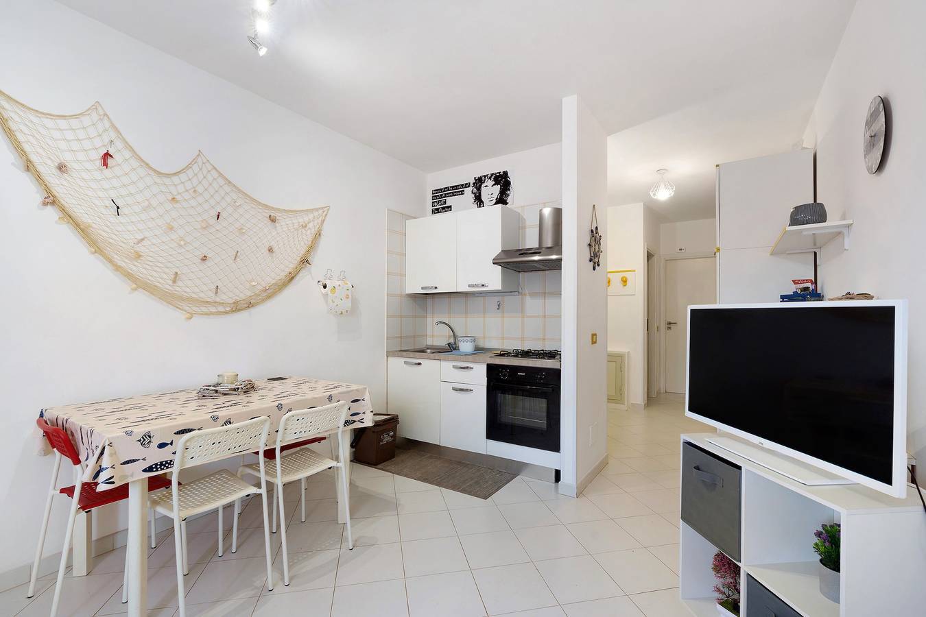 Appartement entier, Appartement 'Casa Perla Blu' avec vue sur la montagne, Wi-Fi et climatisation in San Vito Lo Capo, Province de Trapani