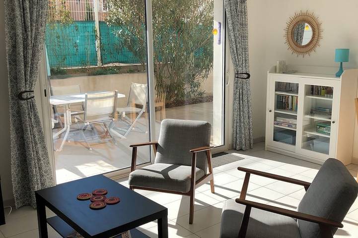 Apartamento entero, Apartamento de dos habitaciones cerca del encantador puerto histórico in Marseillan, Costa mediterránea (Francia)