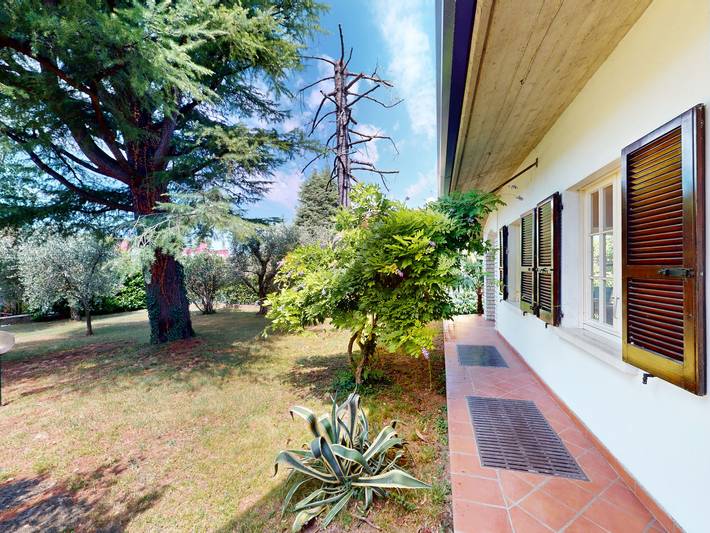 Villa pour 6 personnes, avec Balcon et Jardin à Sirmione - 4