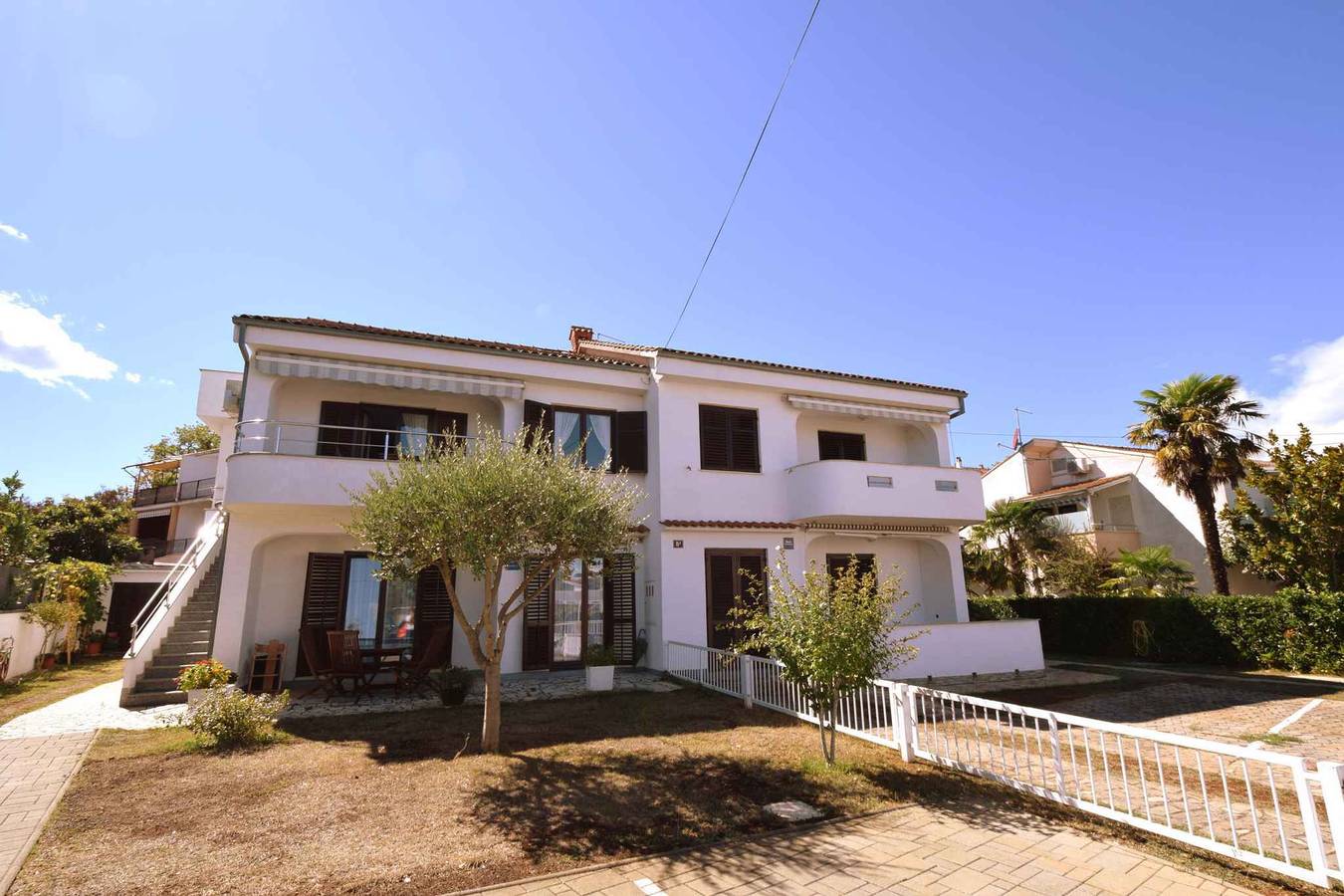 Ganzes Studio, Studio mit Balkon und Internet  in Vantacici, Krk