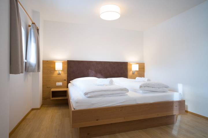 Ferienwohnung für 8 Personen, mit Balkon und Terrasse sowie Garten und Seeblick in Zell am See - 3