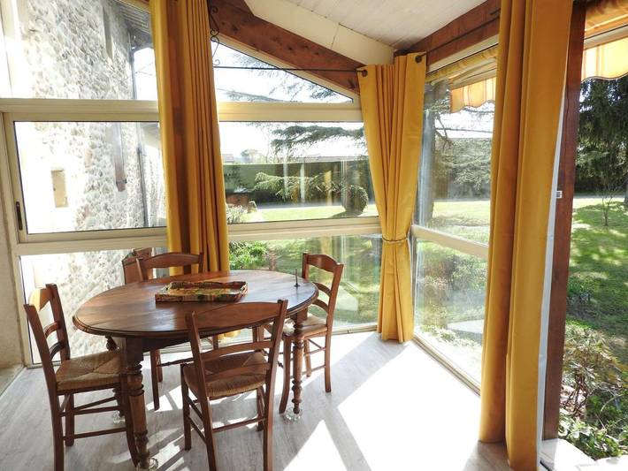 Location de vacances pour 5 personnes, avec vue et jardin à Saint-Lattier - 3