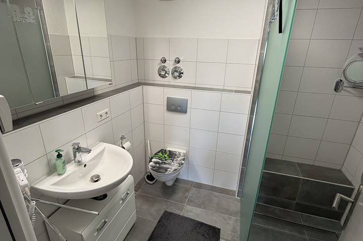 Ganze Wohnung, Stadtnah & Ruhig mit Terrasse: Wöschhalde Villingen in Villingen-Schwenningen, Mittlerer Schwarzwald