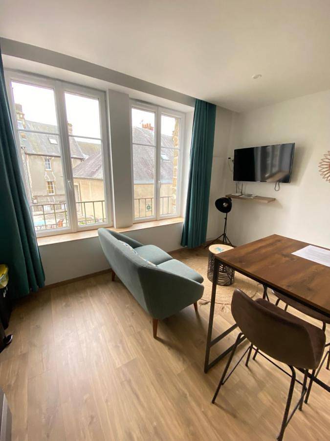 Appartement entier, One-Bedroom Apartment in Coutances, Région de Coutances